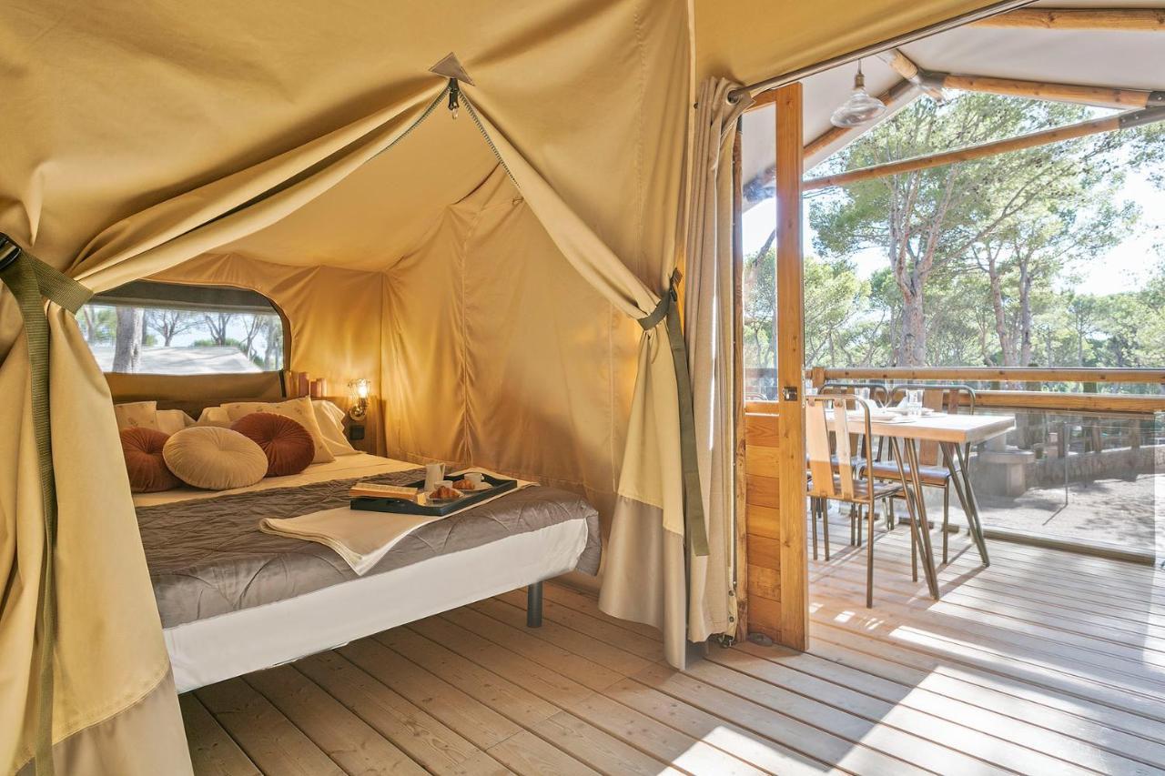 Camping Castell Montgri **** L'Estartit Extérieur photo