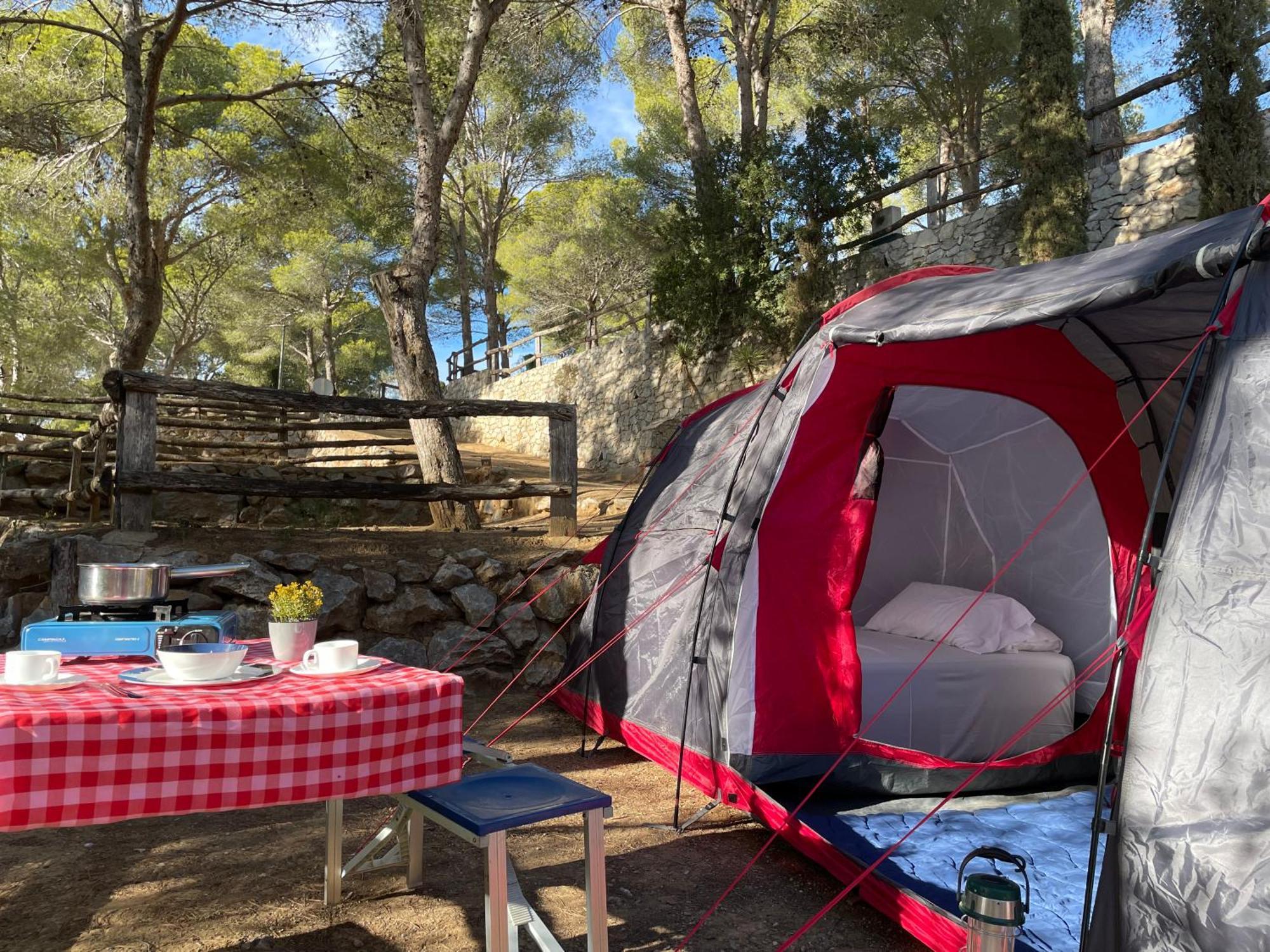 Camping Castell Montgri **** L'Estartit Extérieur photo