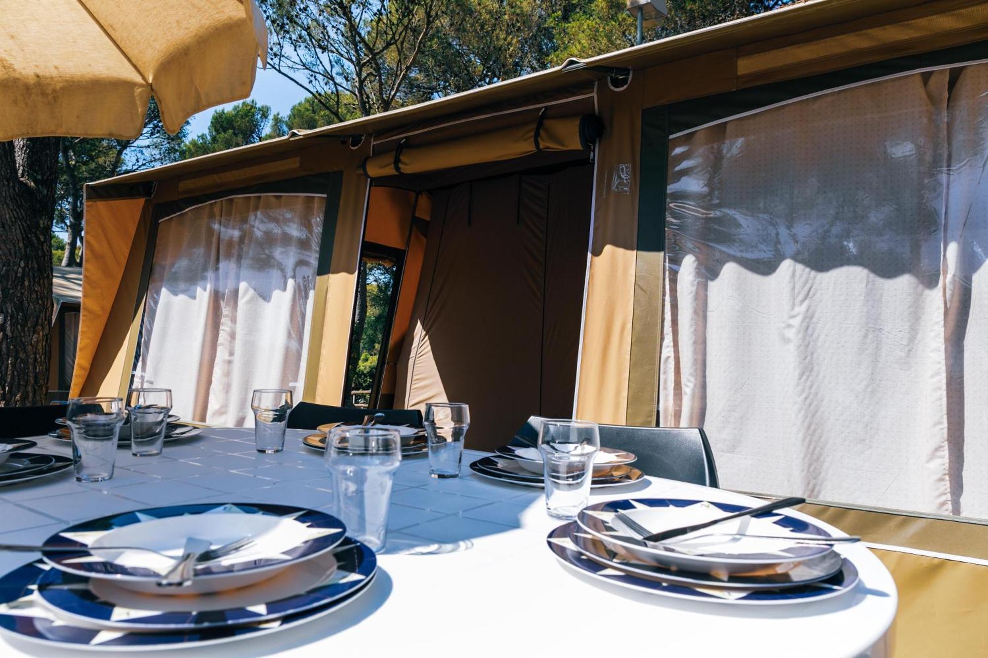 Camping Castell Montgri **** L'Estartit Extérieur photo